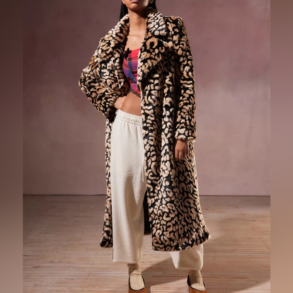 Faux Fur Leopard Coat M